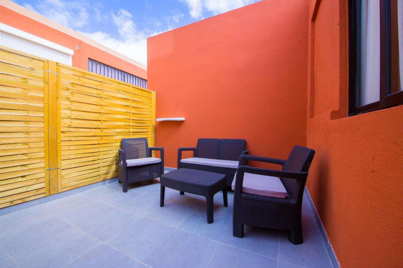 Calle Lanzarote 29C 普拉亚戴尔雷安格莱斯 外观 照片