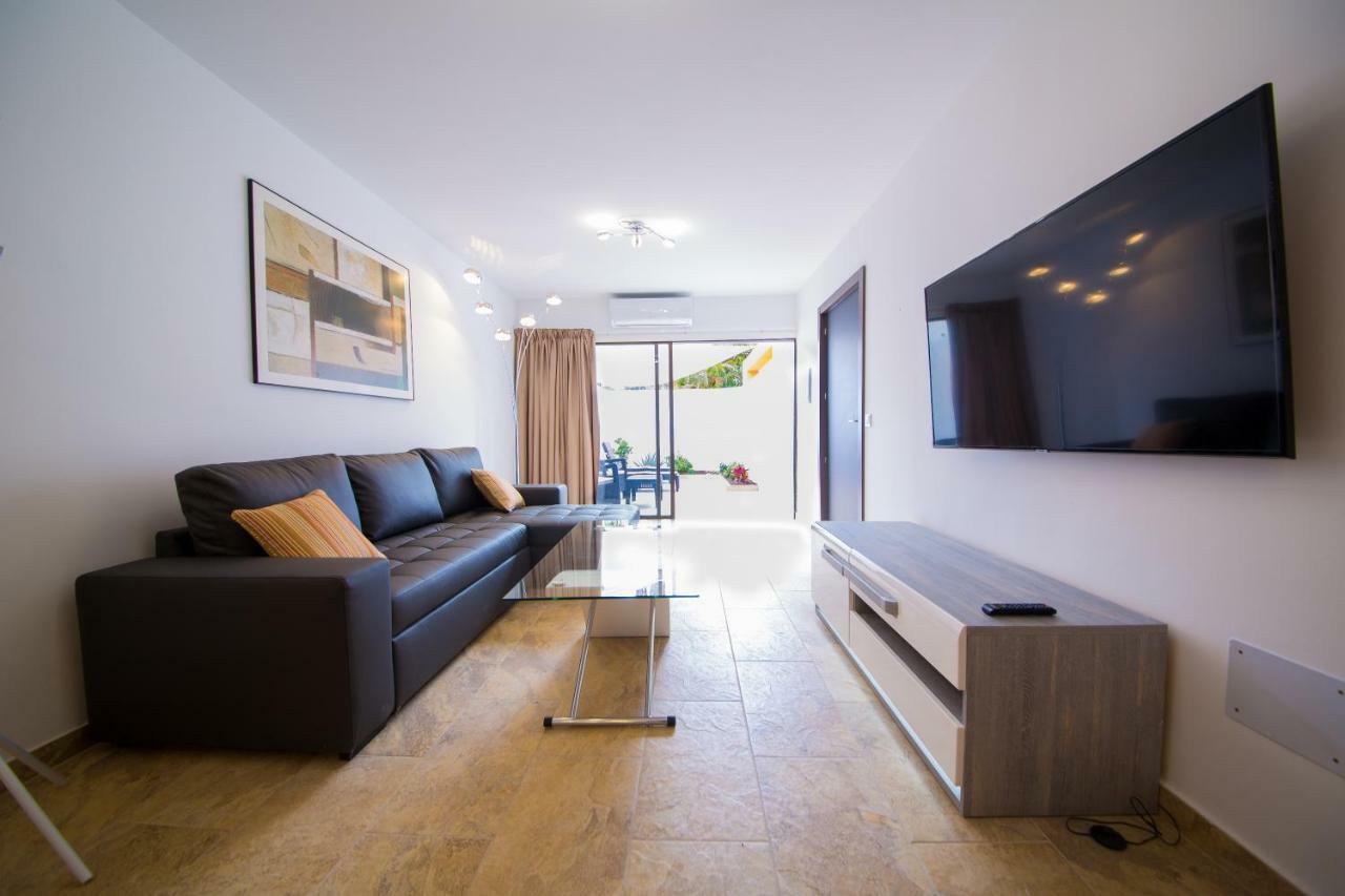 Calle Lanzarote 29C 普拉亚戴尔雷安格莱斯 外观 照片